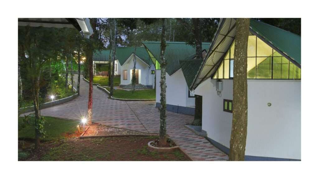 cozy misty lake resort in vagamon