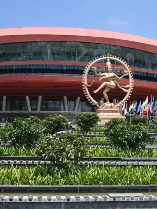 Hotels Near Pragati Maidan, Delhi